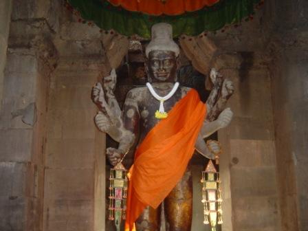 En budda figur i Angkor wat