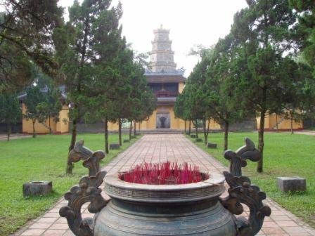 Thien Mu Pagoda