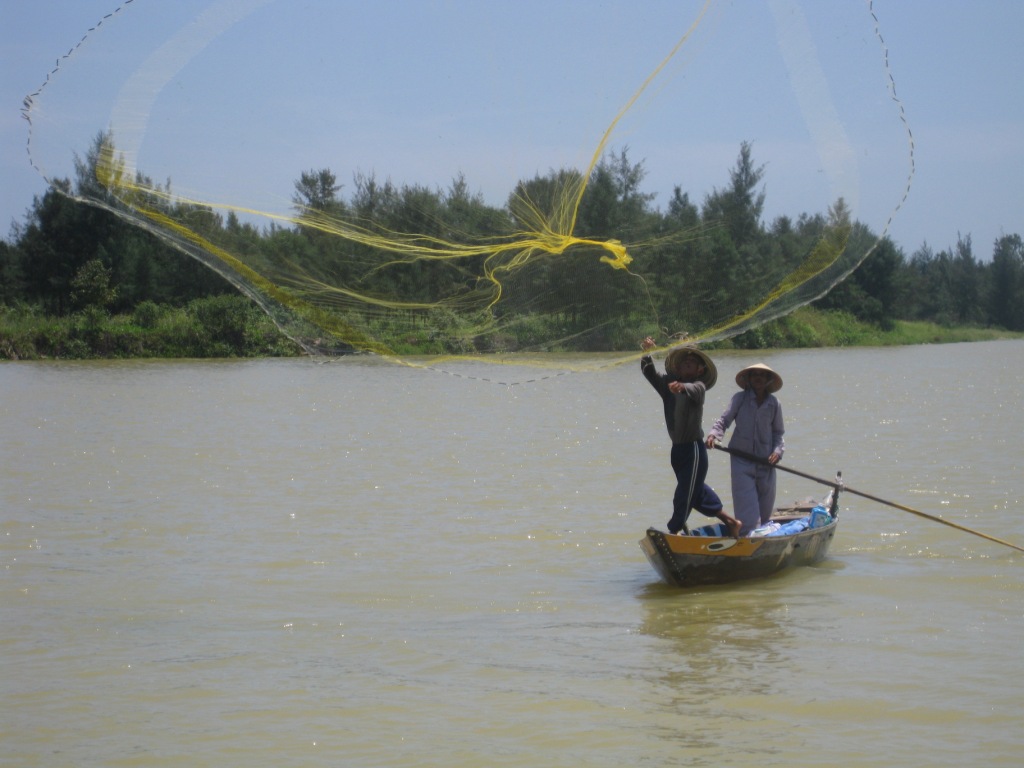 Fisker Hoi An river