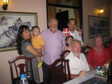 Trang, son, Henning, Moi, George and Inge 